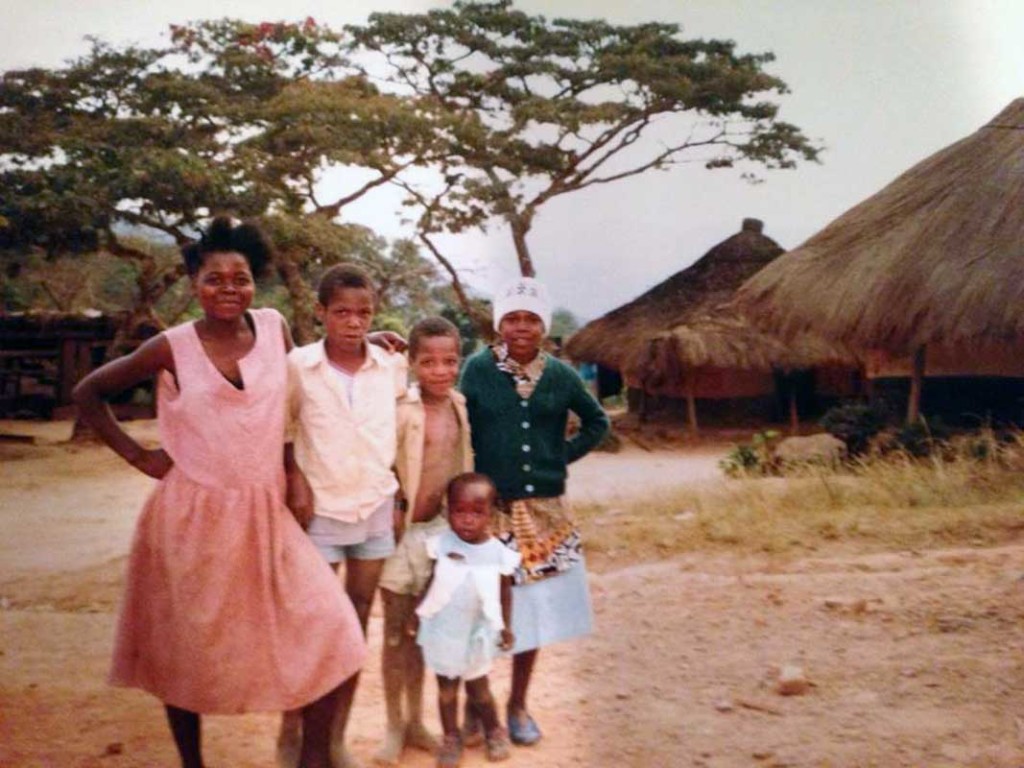 Christopher Mapise (2nd from left) and his family from the village of Chimanimani, Eastern Zimbabwe