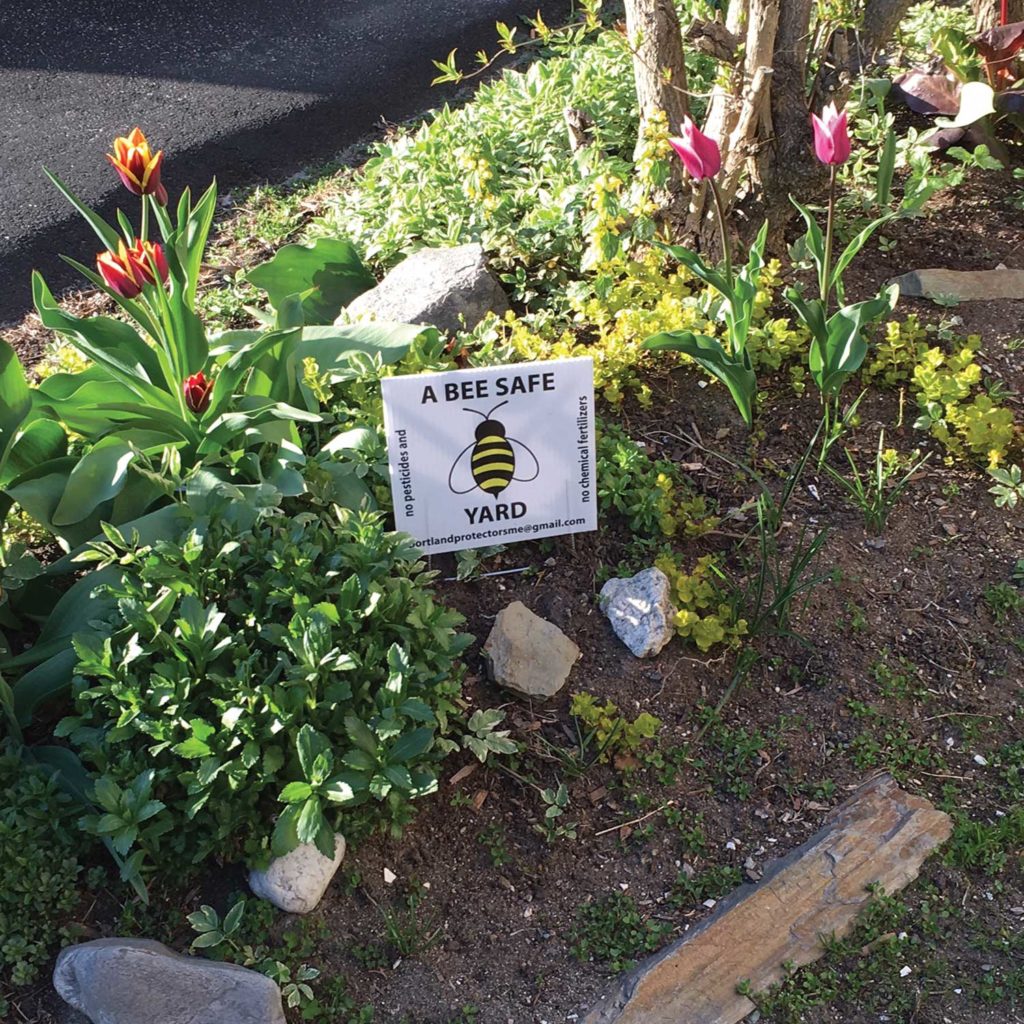 West End News: Portland Pesticide Ordinance Organic Pest Management v Integrated: Bee safe yard sign