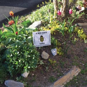 West End News: Portland Pesticide Ordinance: Bee safe yard sign