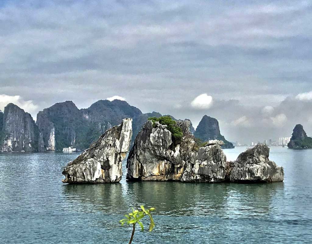 West End News - Halong Bay