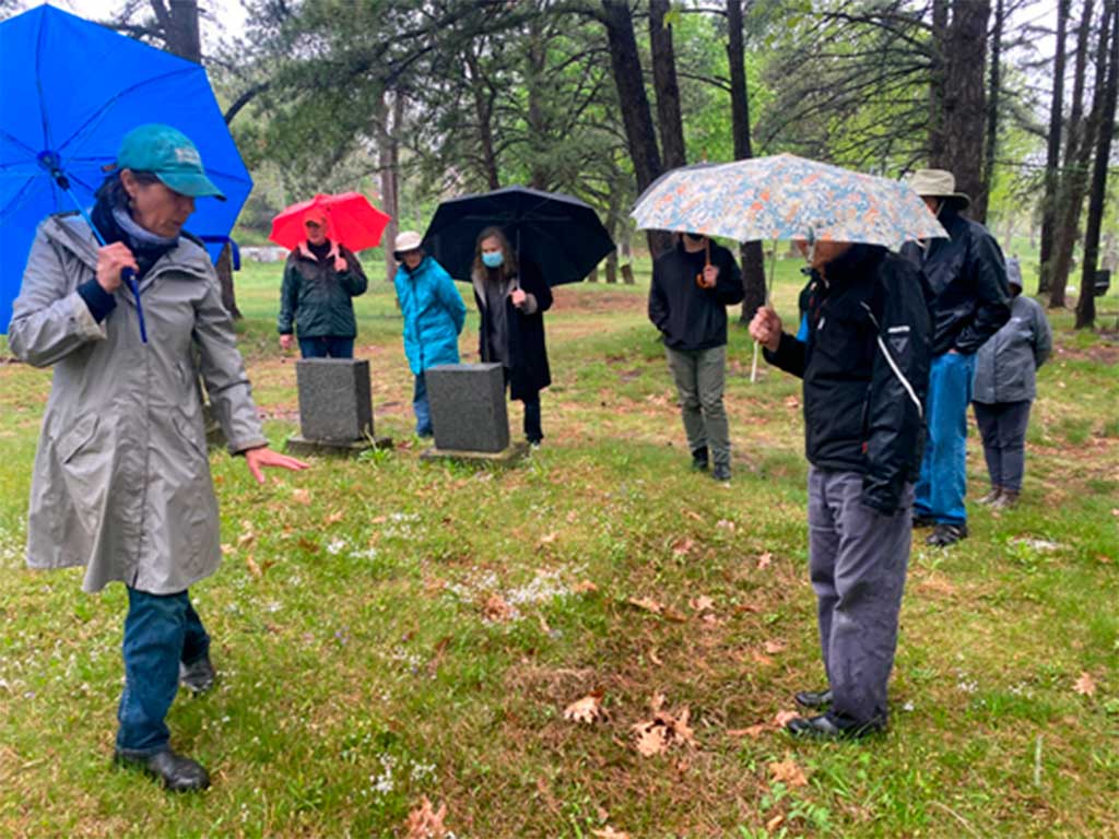 Heather McCargo leads native plant tour in cemetery