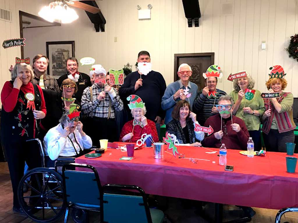 Dorrans and Klovski family Christmas in Michigan, 2019