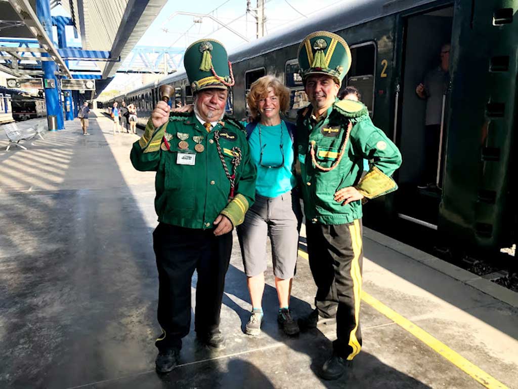 Nancy Dorrans with conductors of the Tren dels Llacs