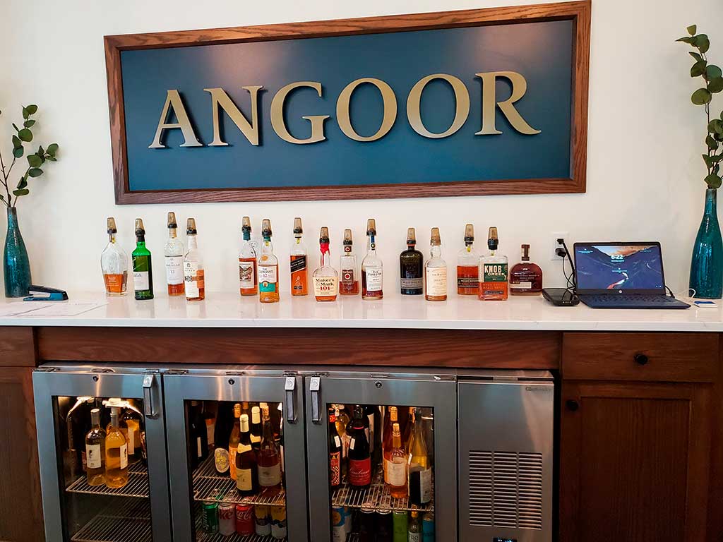 Angoor sign