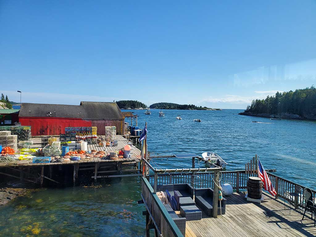 Layne's Wine Gig - Basecamp exterior photo of Maine coast