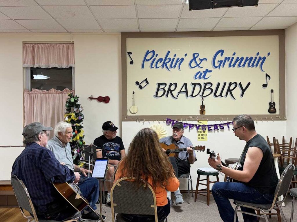 West End News - Pickin & Grinnin at Bradbury