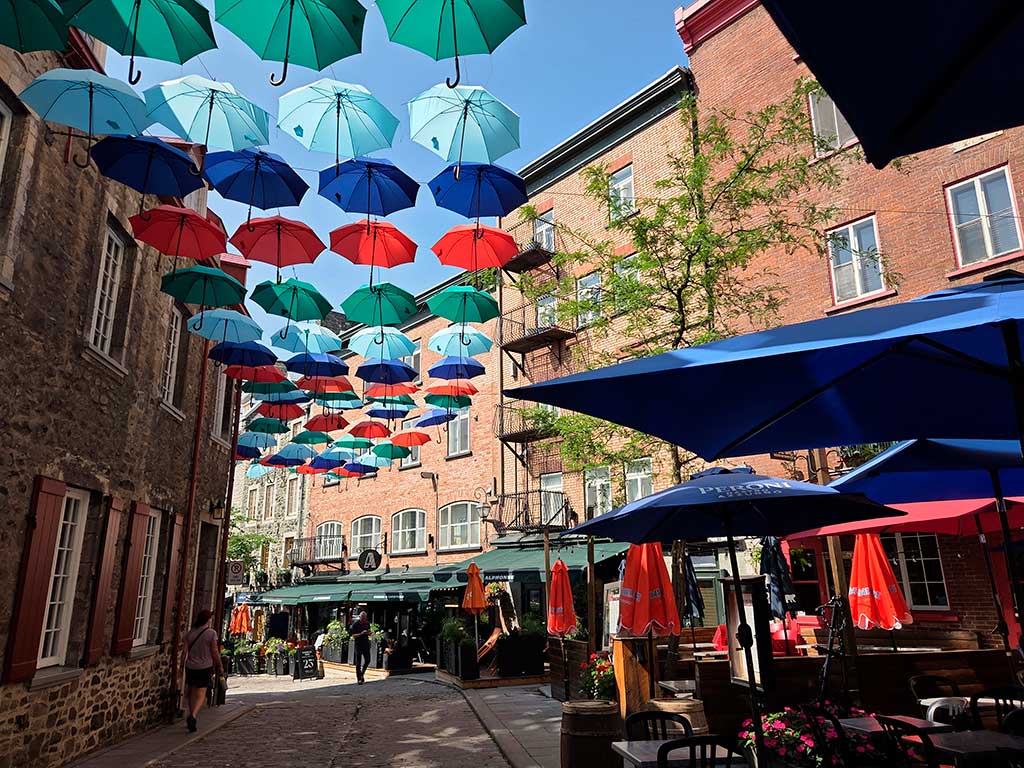 Umbrella Alley