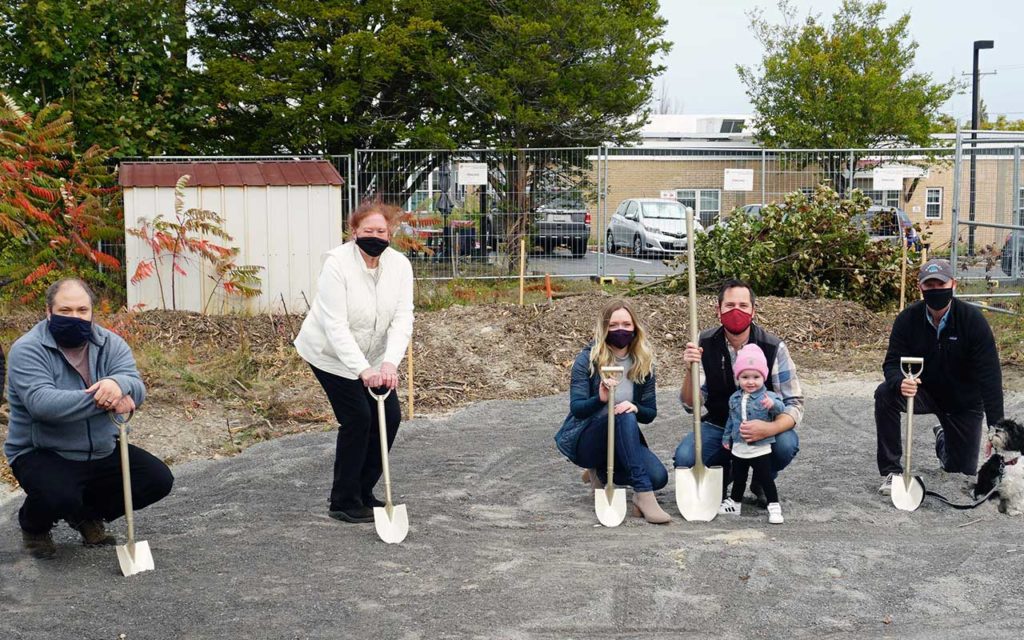 West End News - Neighbors build affordable housing - 128R North St group photo