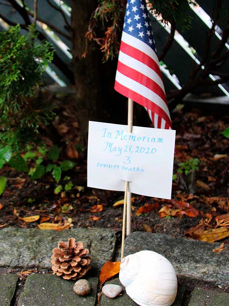 West End News_Covid-19 Memorial_Flag and death date