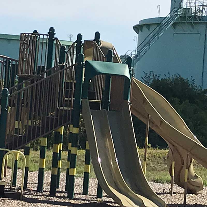 West End News - Playground near oil tank farm causes concerns about toxic fumes