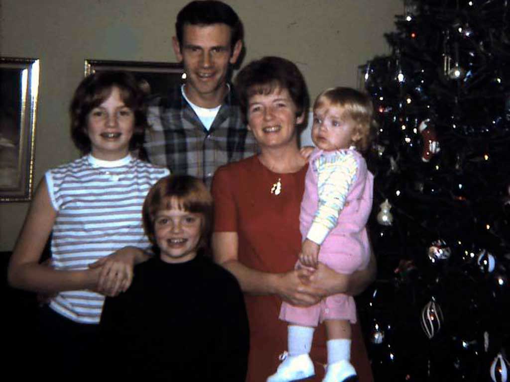 West End News - Nancy Dorrans family Christmas photo circa 1970