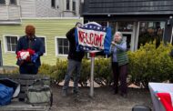 The Importance of Community Service by Rosanne Graef